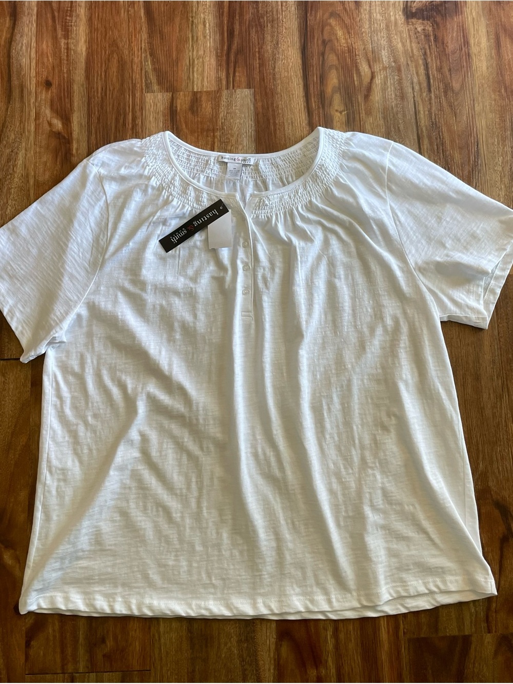 🔴NWT🔴 Hastings & Smith Woman’s Top, Size 3X